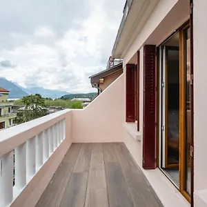 https://le-nid-du-favre-i-studio-charmant-avec-vue-imprenable.hotels-rhonealpes.com