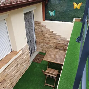 https://le-sud-de-st-just-davray.hotels-rhonealpes.com